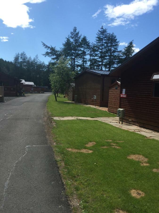 Lewis Lodge Perth Exterior foto